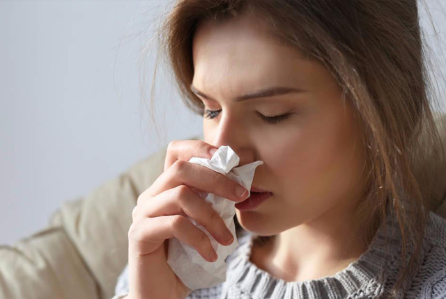 引起过敏性鼻炎的原因都有哪些？