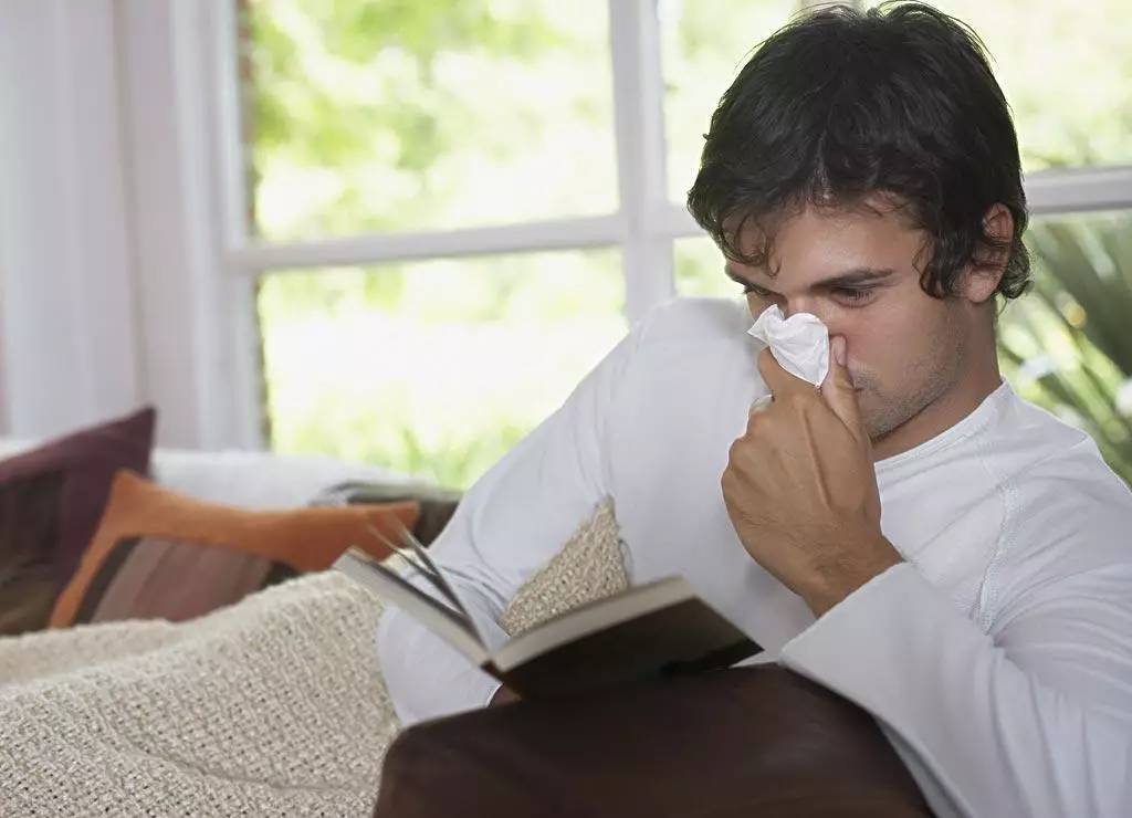 过敏性鼻炎的危害都有哪些？